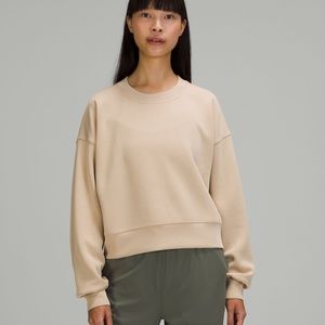 Lululemon Perfectly Oversized Cropped Crew *Softstreme, Size 10